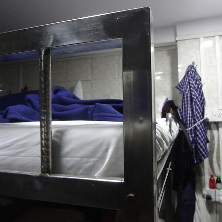 Aashiyana Dormitory Mumbai Luaran gambar