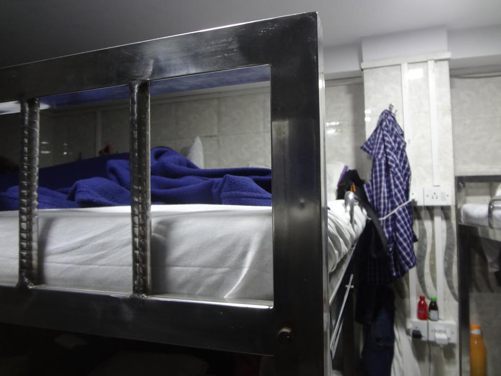 Aashiyana Dormitory Mumbai Luaran gambar