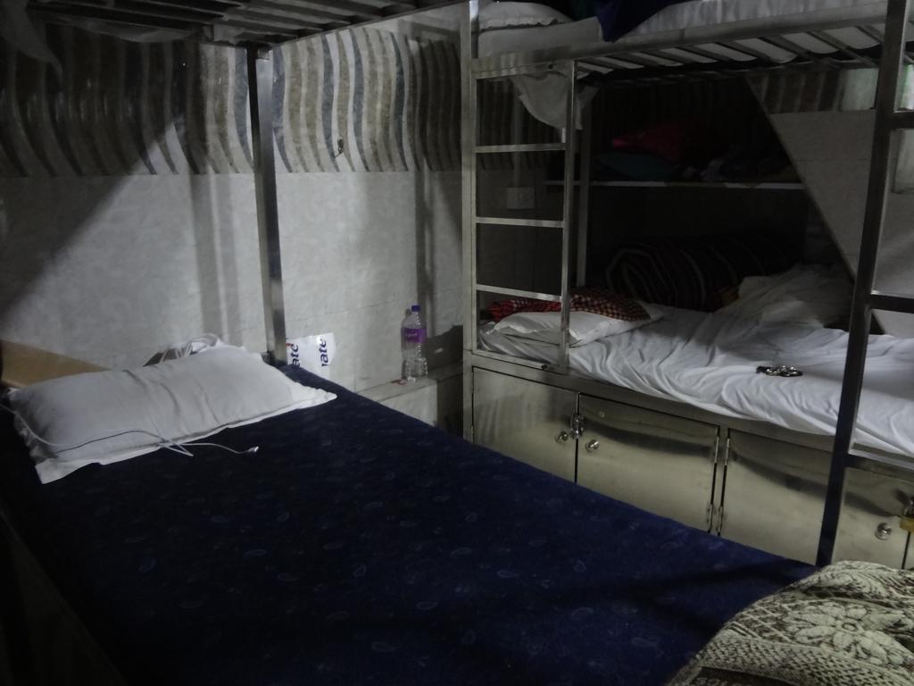 Aashiyana Dormitory Mumbai Luaran gambar