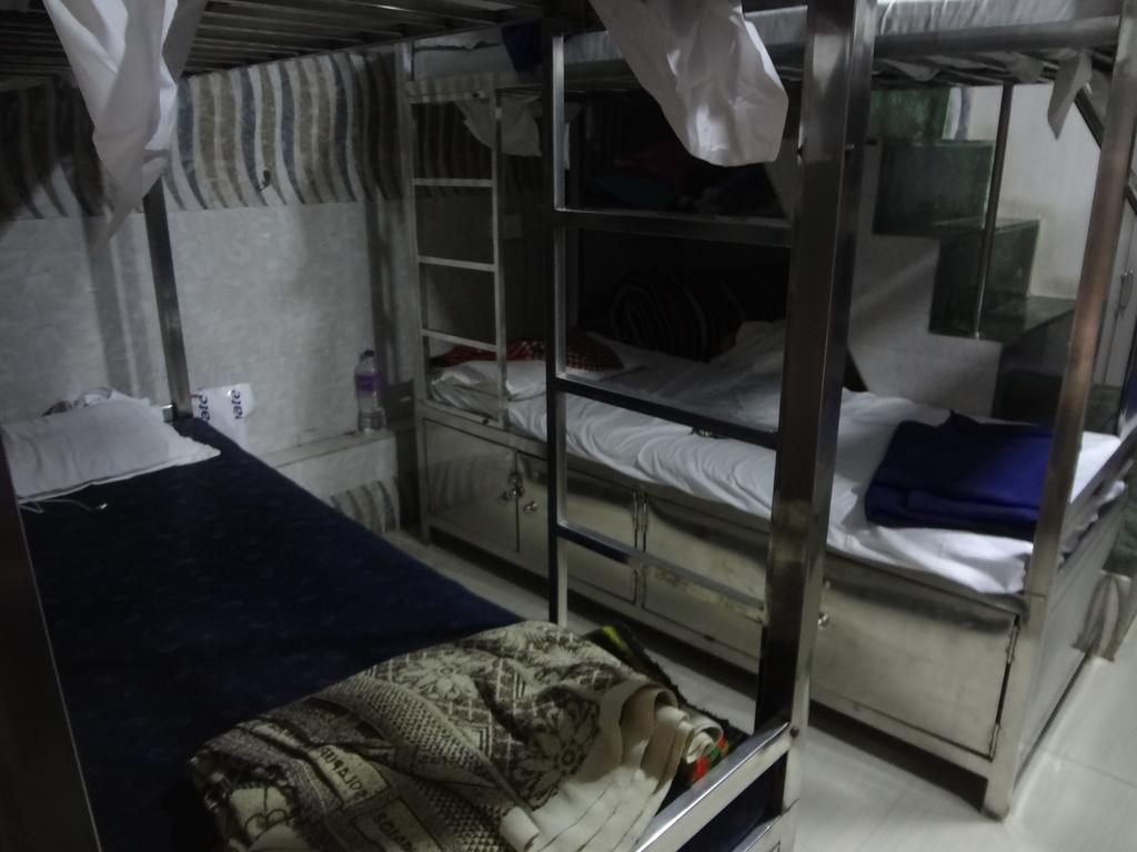 Aashiyana Dormitory Mumbai Luaran gambar