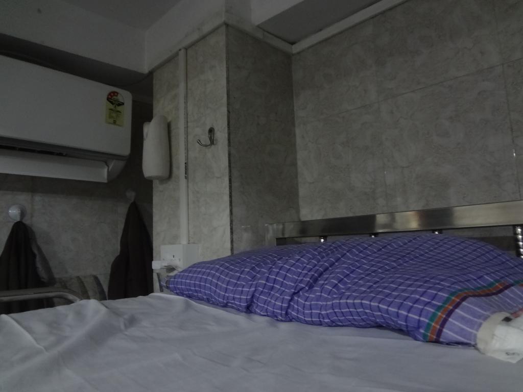Aashiyana Dormitory Mumbai Luaran gambar